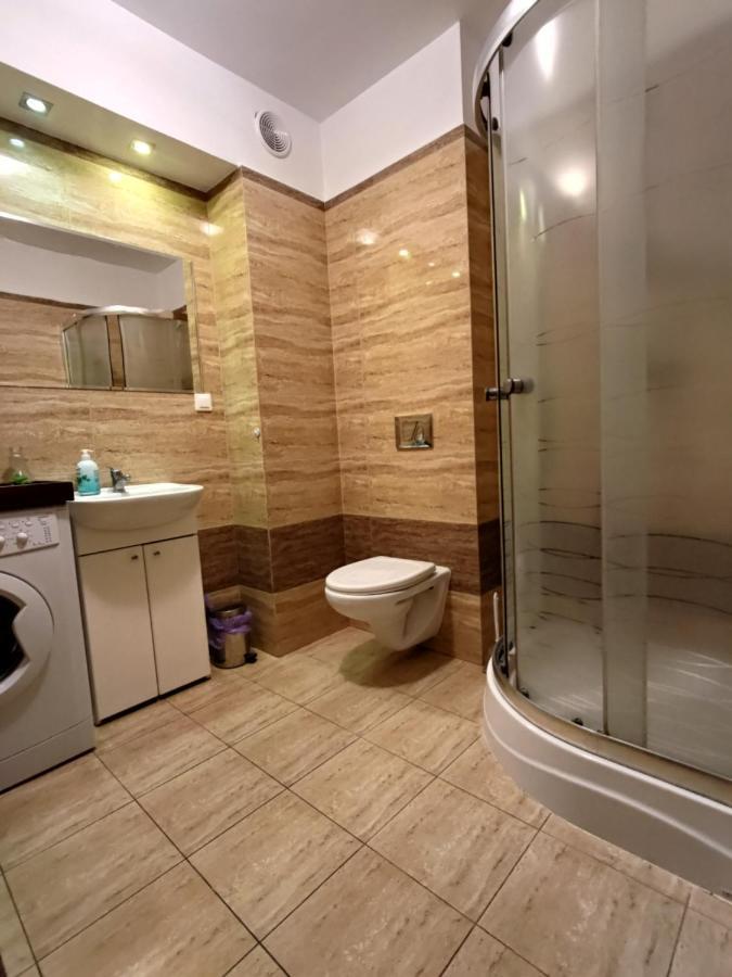 Komfortowy Apartament Dwupokojowy Z Tarasem I Garaz อุสตกา ภายนอก รูปภาพ